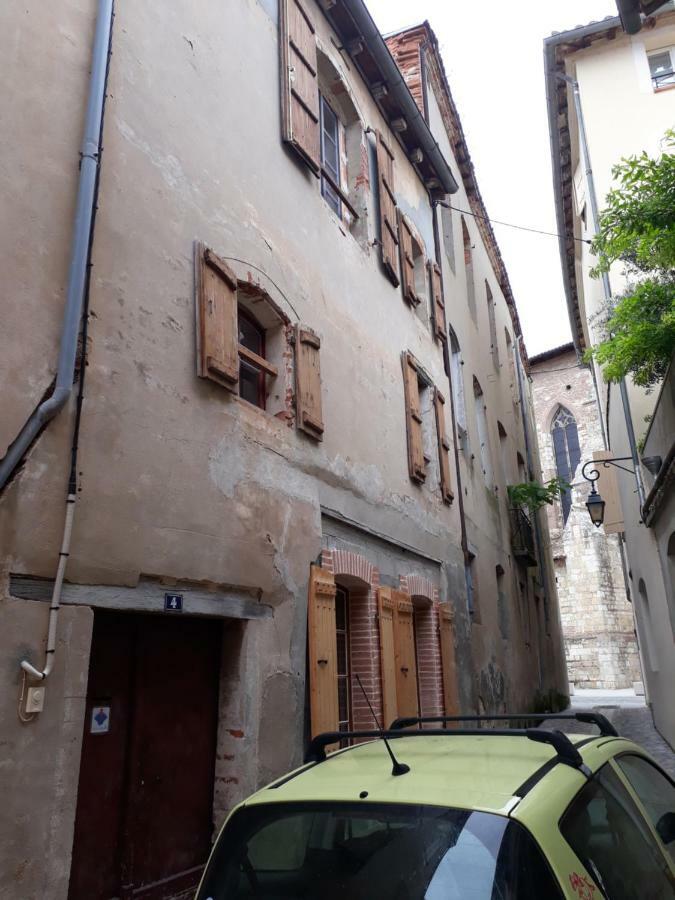 La Coquille Acomodação com café da manhã Moissac Exterior foto